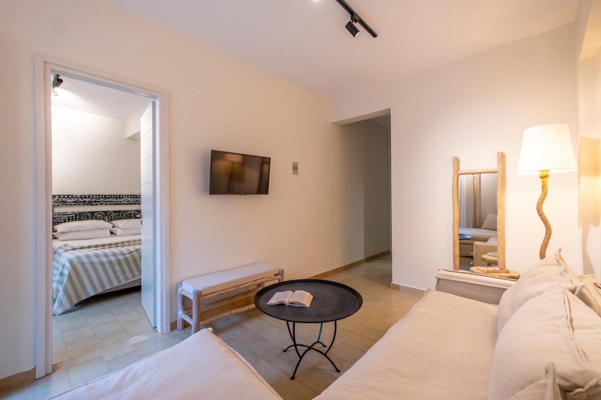 Hotel Ammos Tolón Zewnętrze zdjęcie