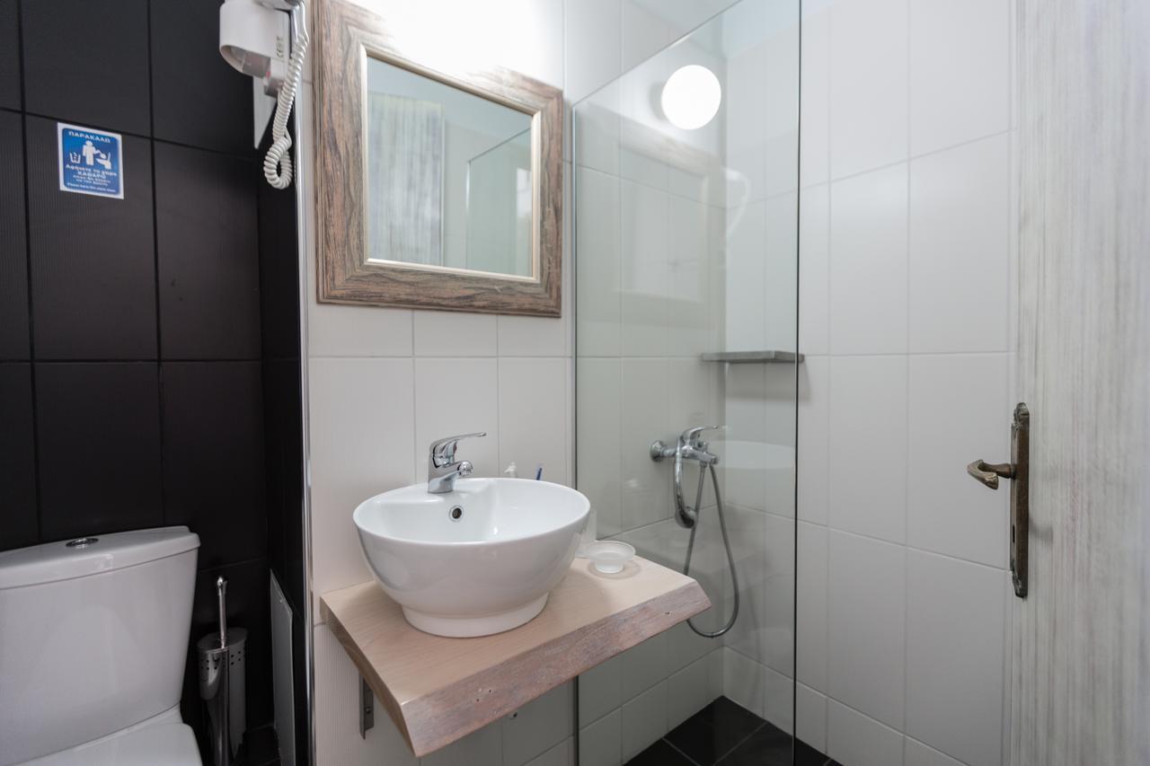 Hotel Ammos Tolón Zewnętrze zdjęcie