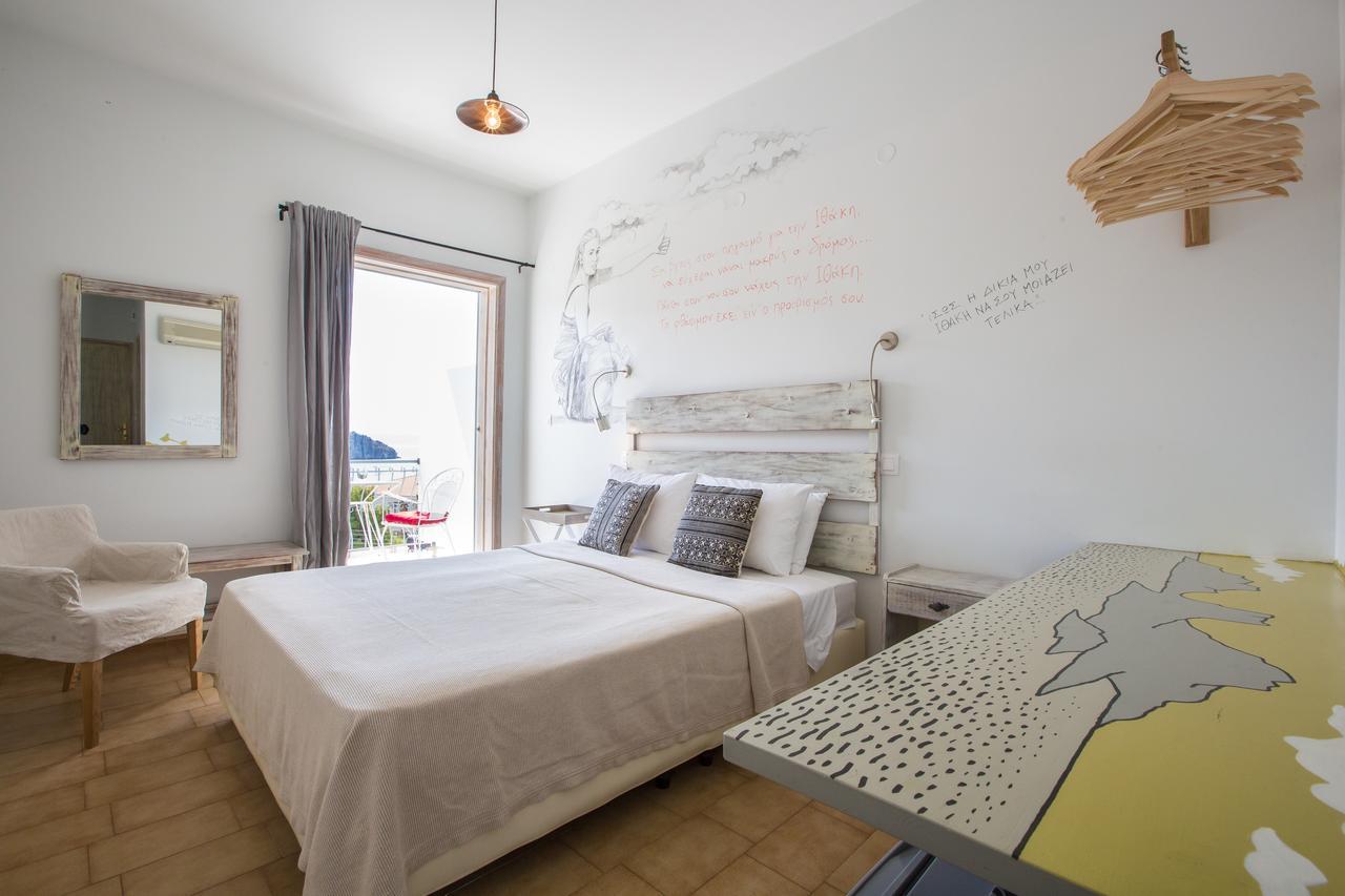 Hotel Ammos Tolón Zewnętrze zdjęcie